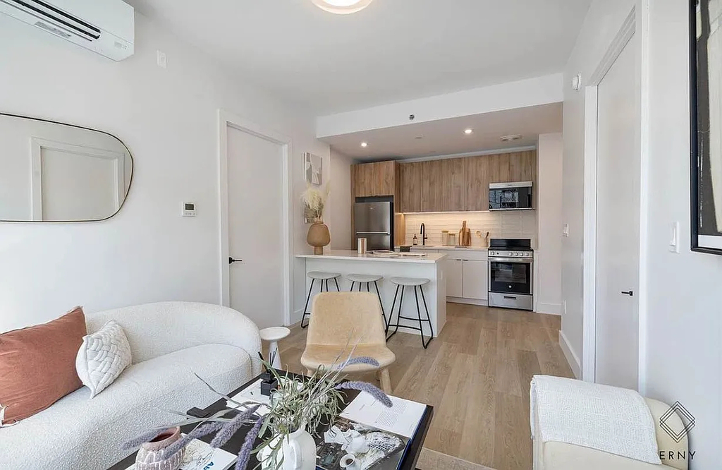 80 Linden Blvd - Photo 6