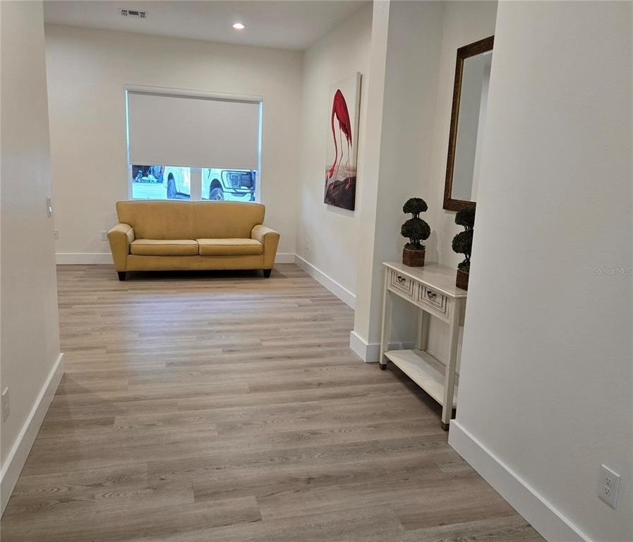 106 Lake Drive - Photo 3