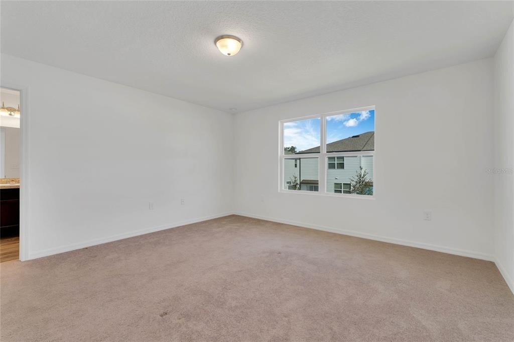 840 Grandin Street - Photo 7