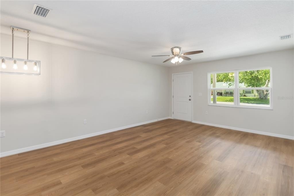 217 Montana Avenue - Photo 7