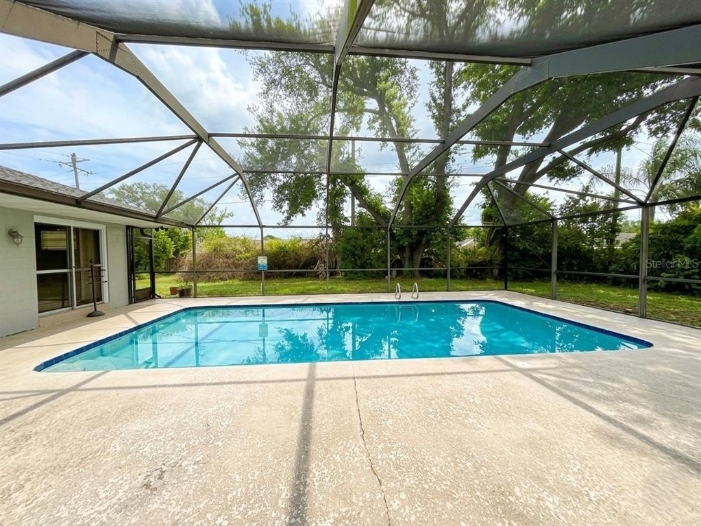 116 Holmes Place - Photo 19