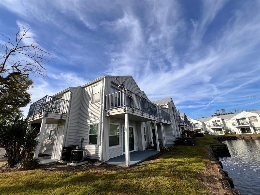 2536 Woodgate Boulevard - Photo 5