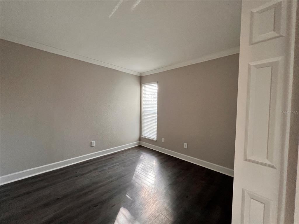 2536 Woodgate Boulevard - Photo 10