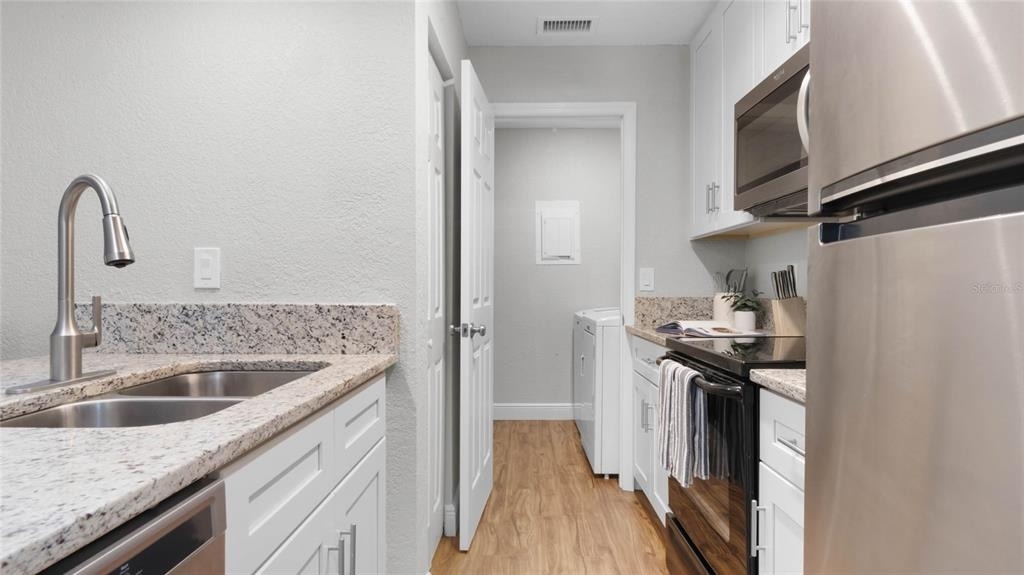 524 Sun Valley Village - Photo 12