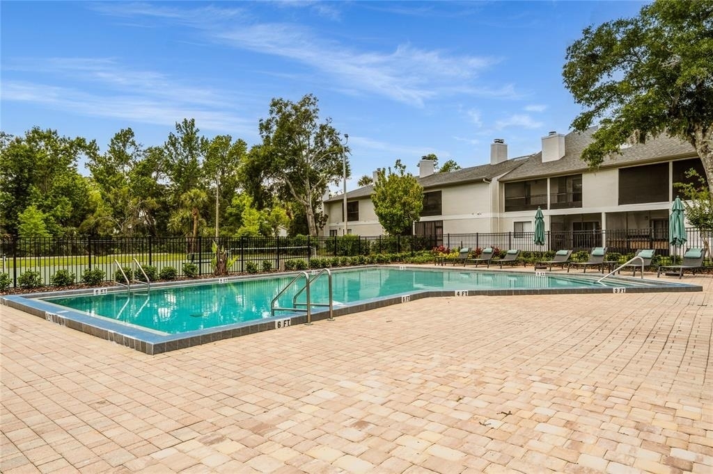524 Sun Valley Village - Photo 26