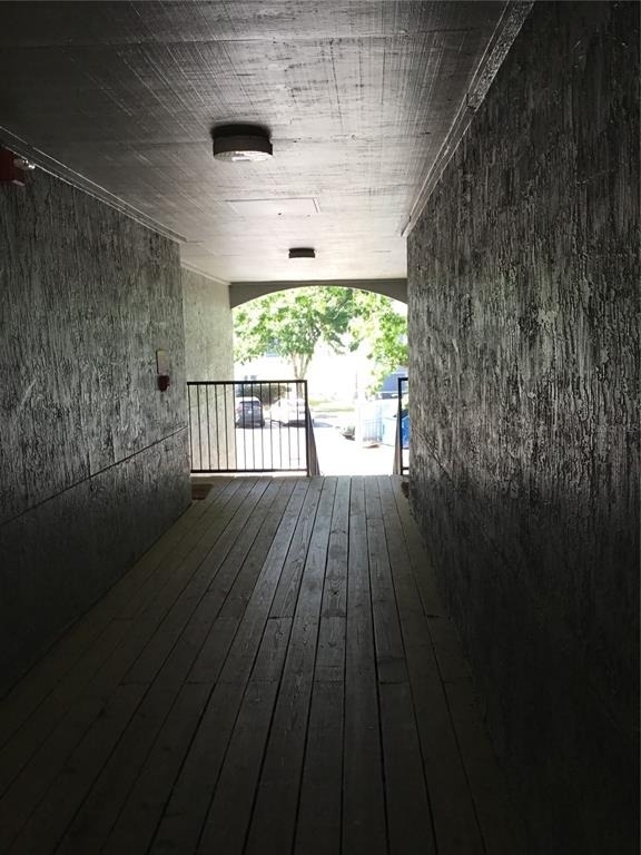 3705 Sw 27th Street - Photo 1