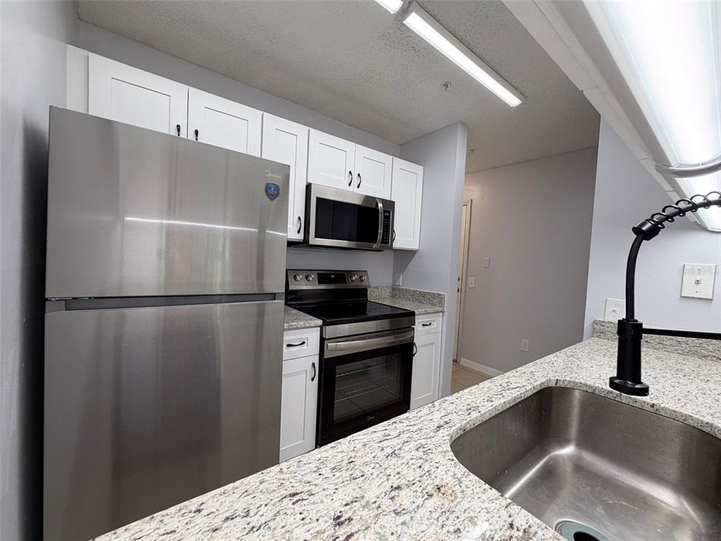 3921 Sw 34th Street - Photo 11