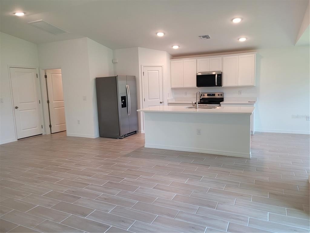 11383 Baggot Avenue - Photo 4