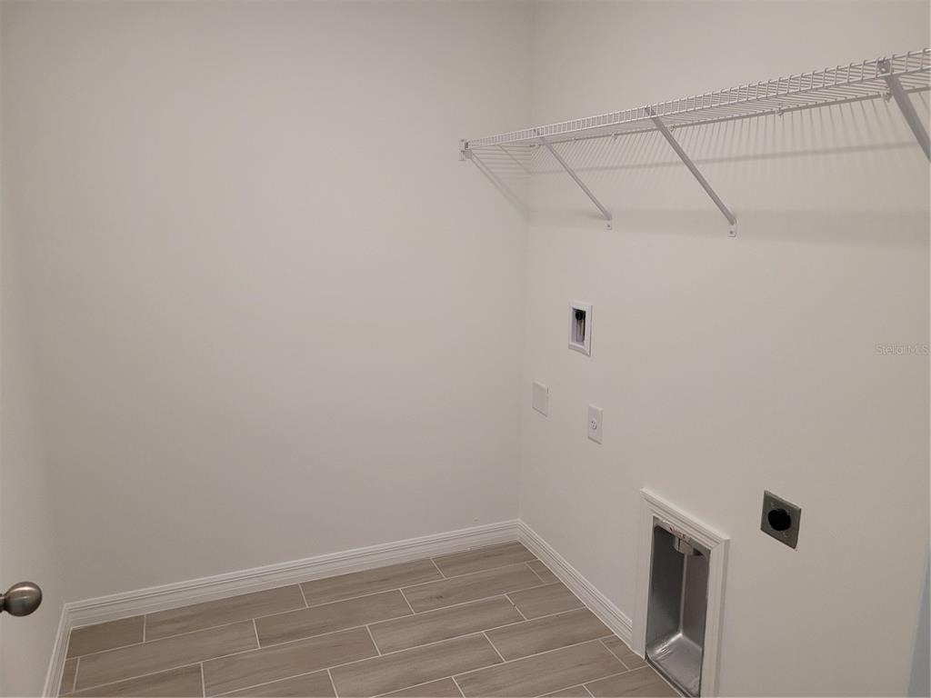 11383 Baggot Avenue - Photo 28