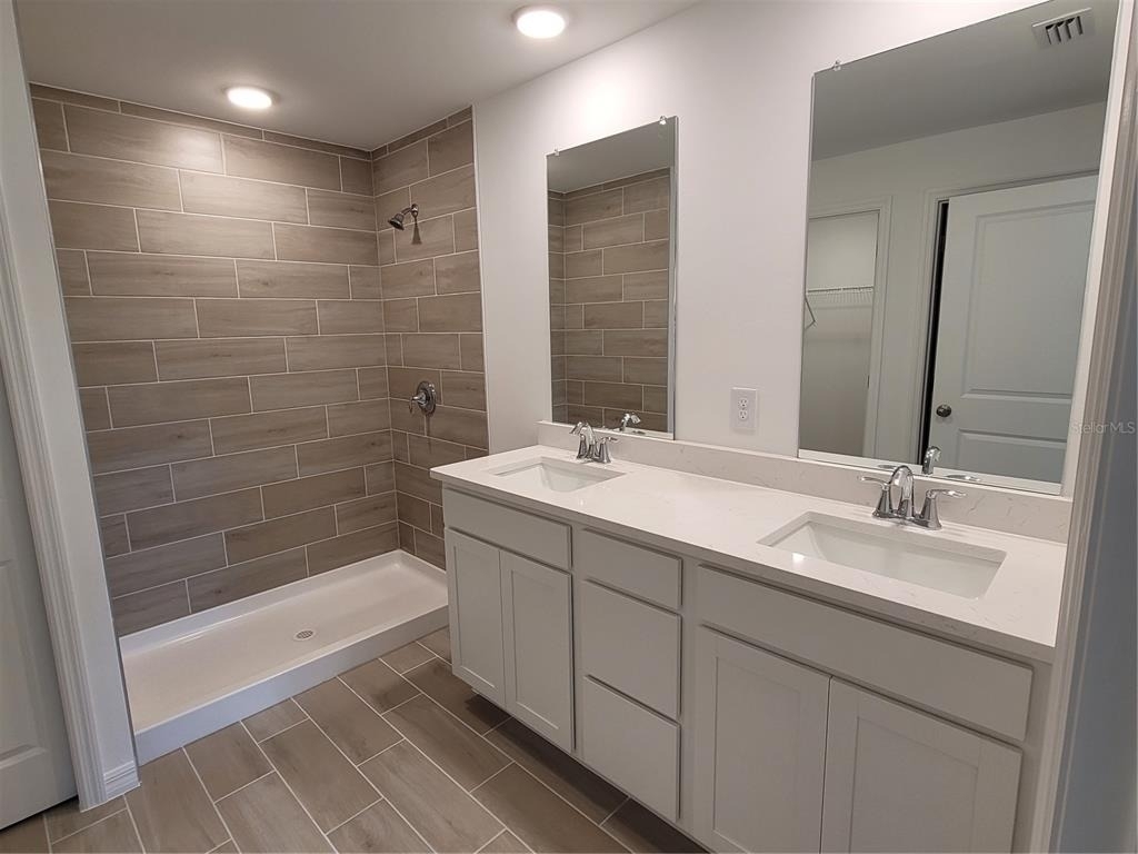 11383 Baggot Avenue - Photo 18