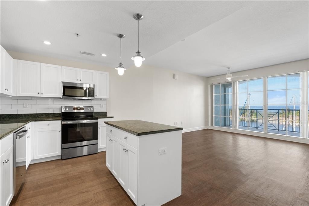 536 Bahia Beach Boulevard - Photo 2