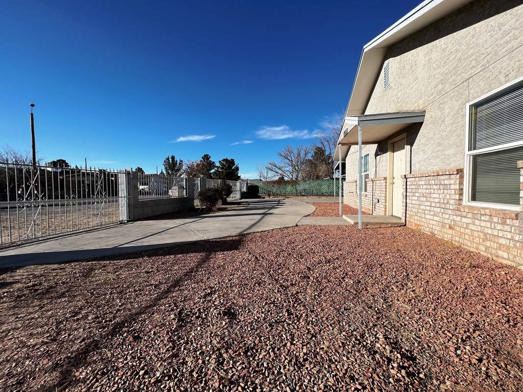 10183 Dijon Place - Photo 3