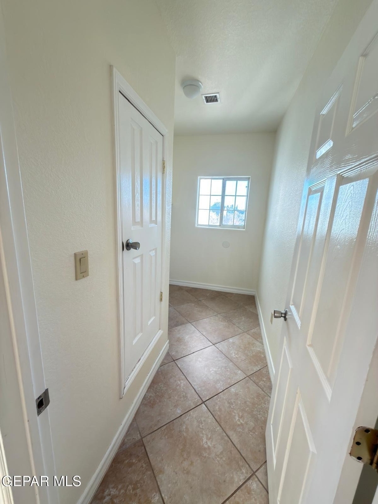 5466 Buffalo Creek Drive - Photo 37