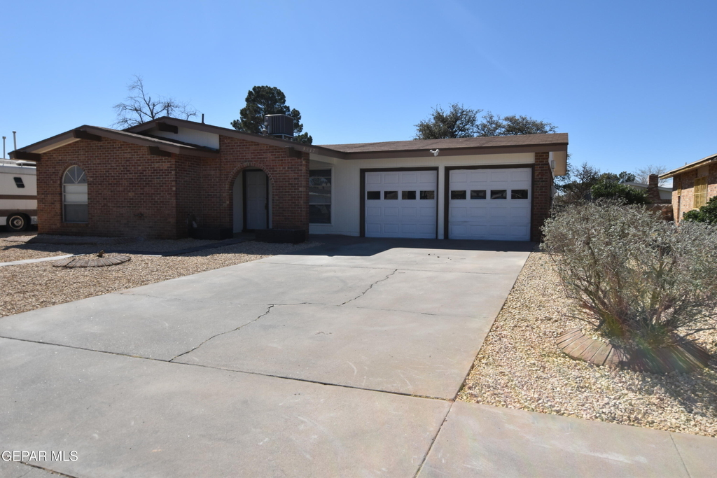 3417 Guthrie Street - Photo 1