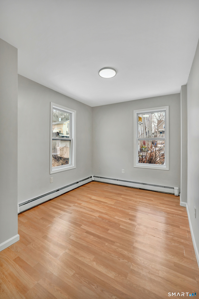 124 Central Avenue - Photo 3