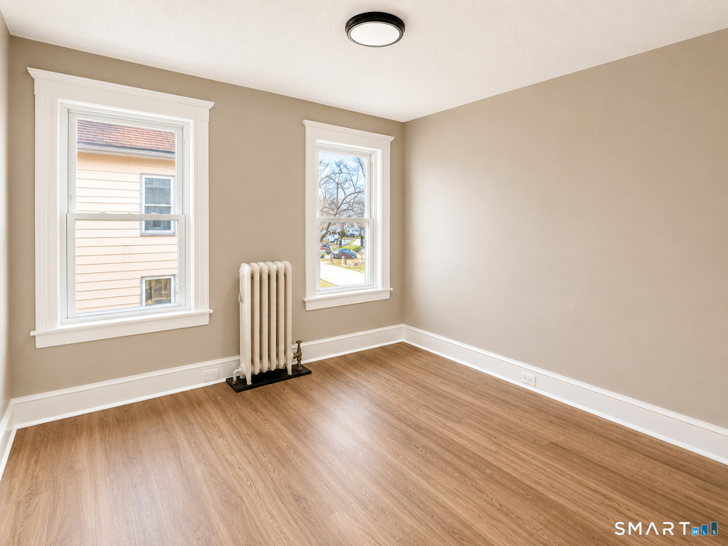 696 Main Street - Photo 5