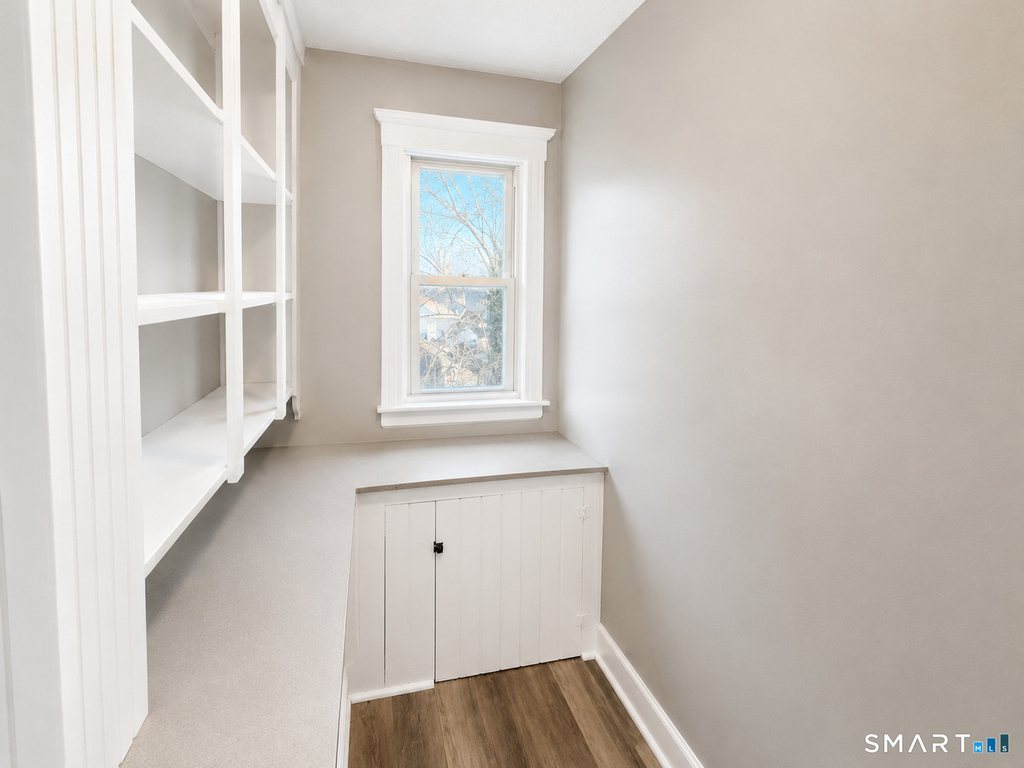 696 Main Street - Photo 8