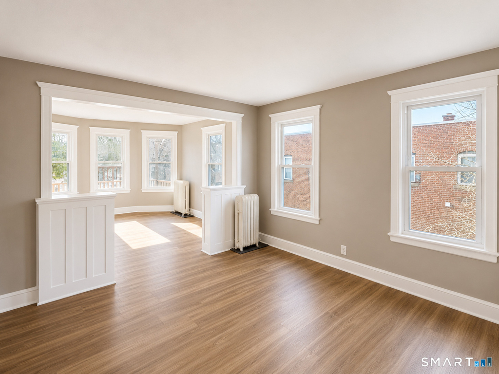 696 Main Street - Photo 3