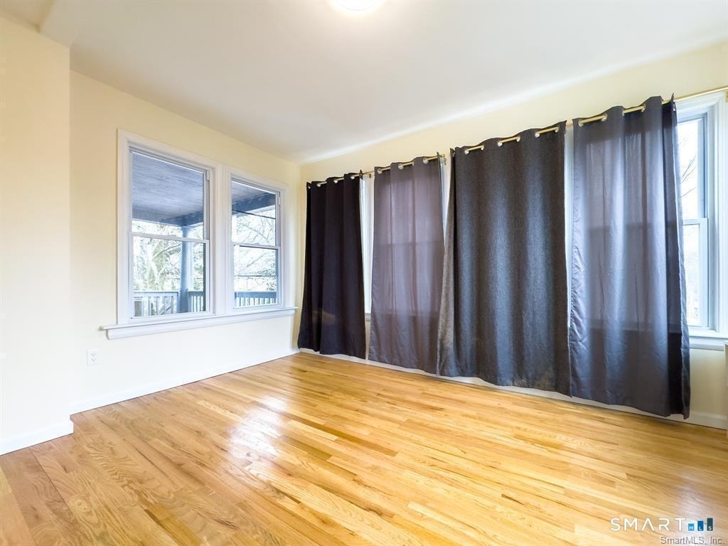 23 Lake Street - Photo 12