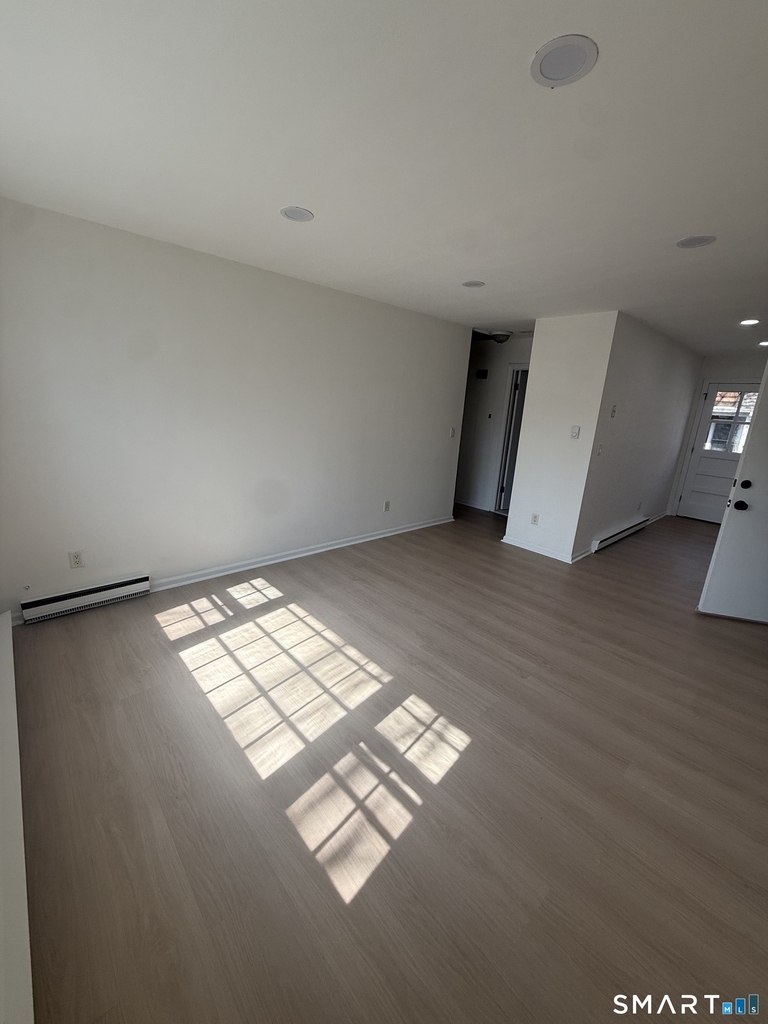 14 Averill Place - Photo 2
