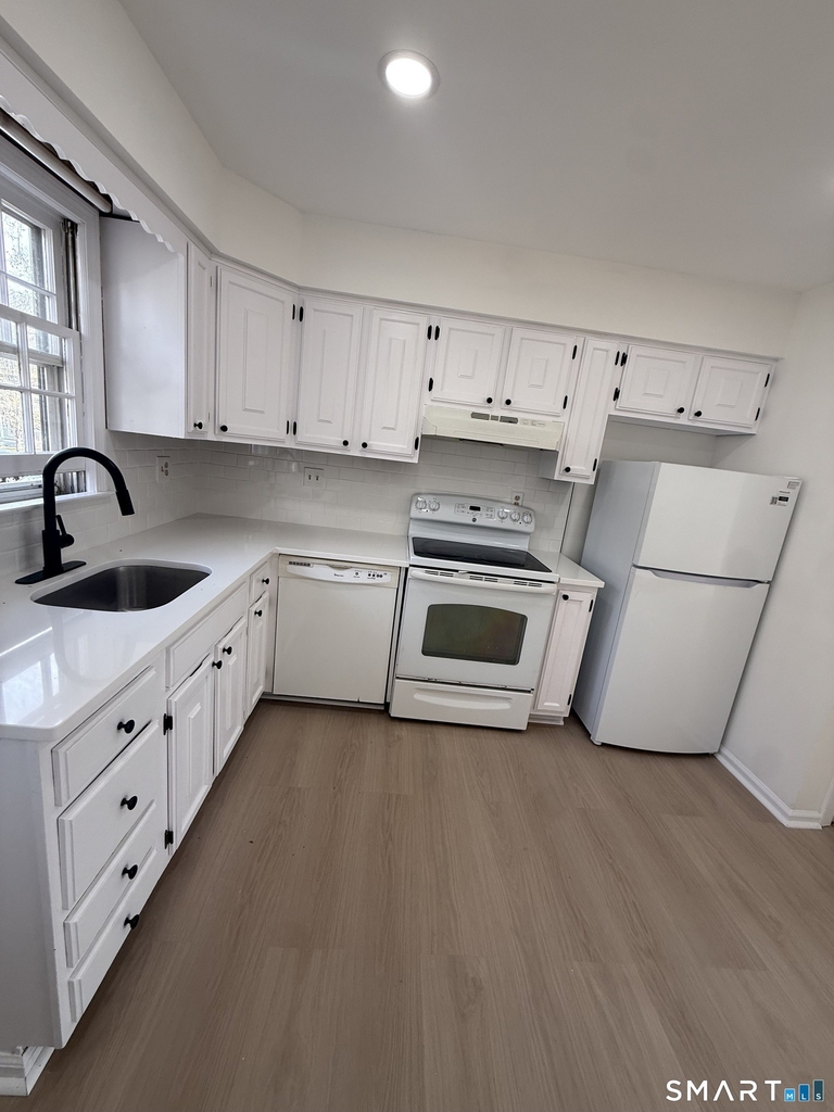 14 Averill Place - Photo 1