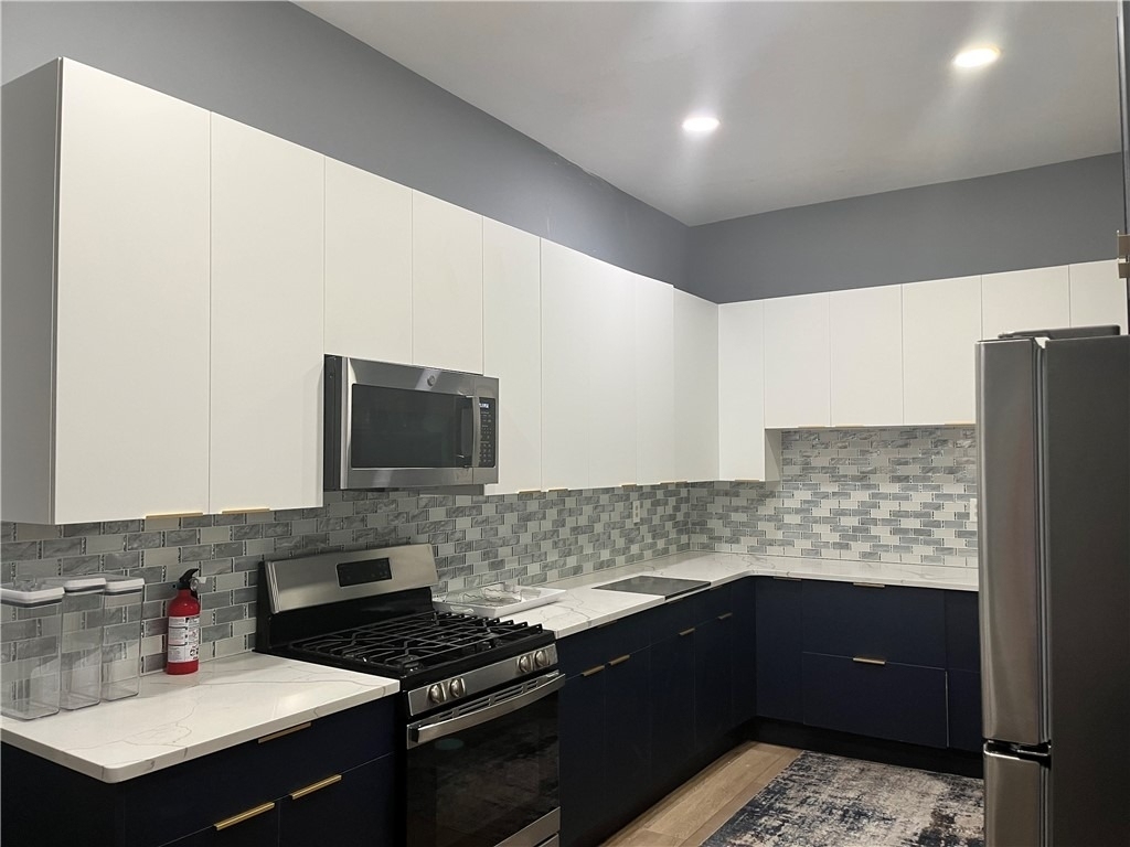 1030 Ross Avenue - Photo 7