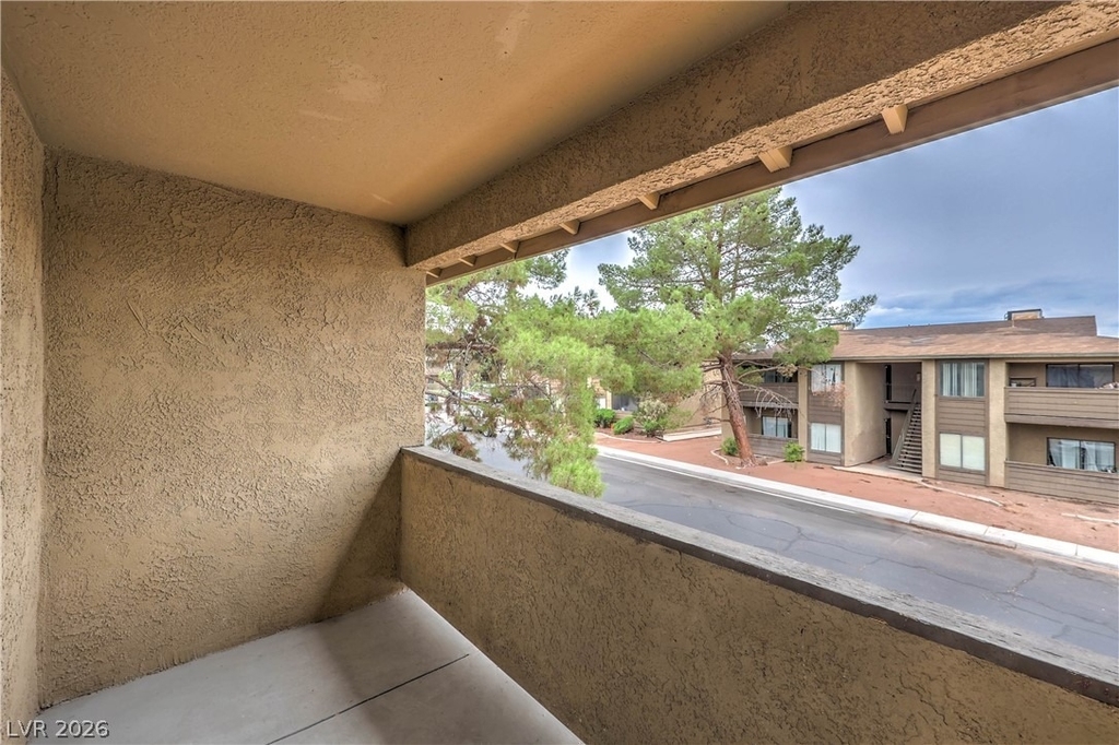 4571 Carriage Park Drive - Photo 17