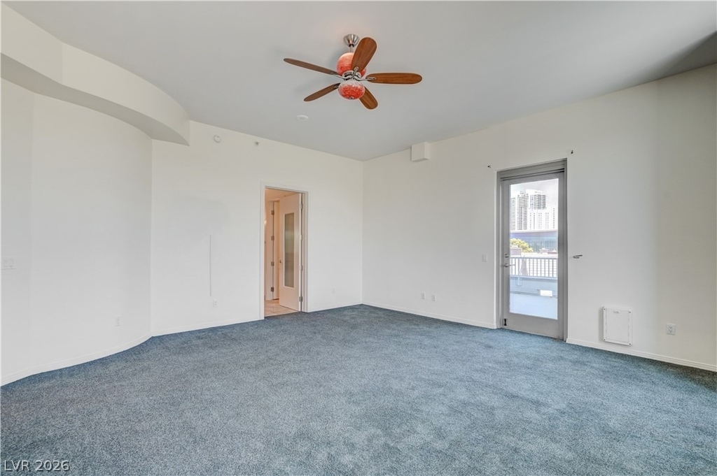 360 E Desert Inn Road - Photo 16