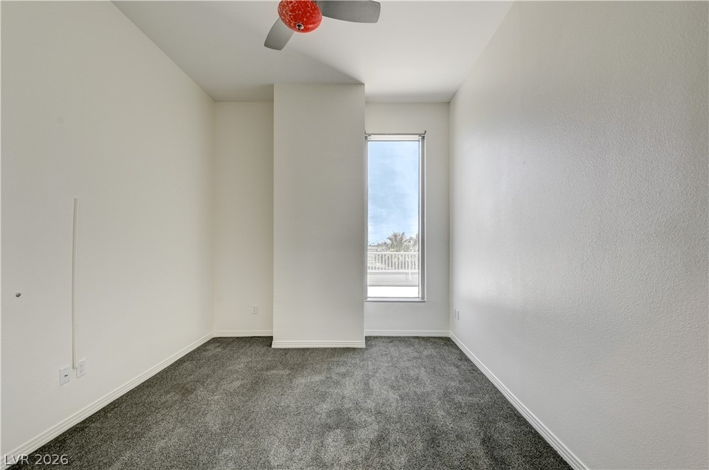 360 E Desert Inn Road - Photo 32