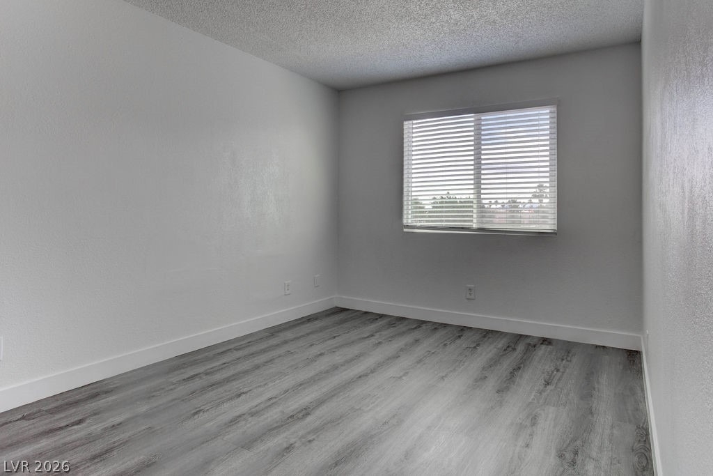 921 Snug Harbor Street - Photo 12