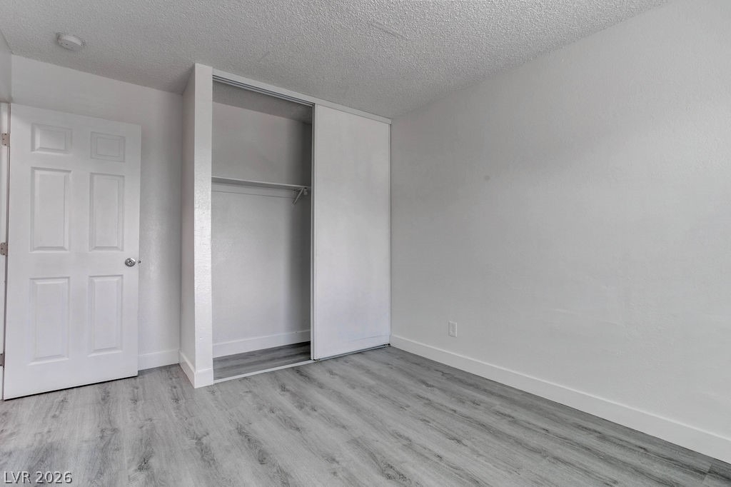 921 Snug Harbor Street - Photo 15