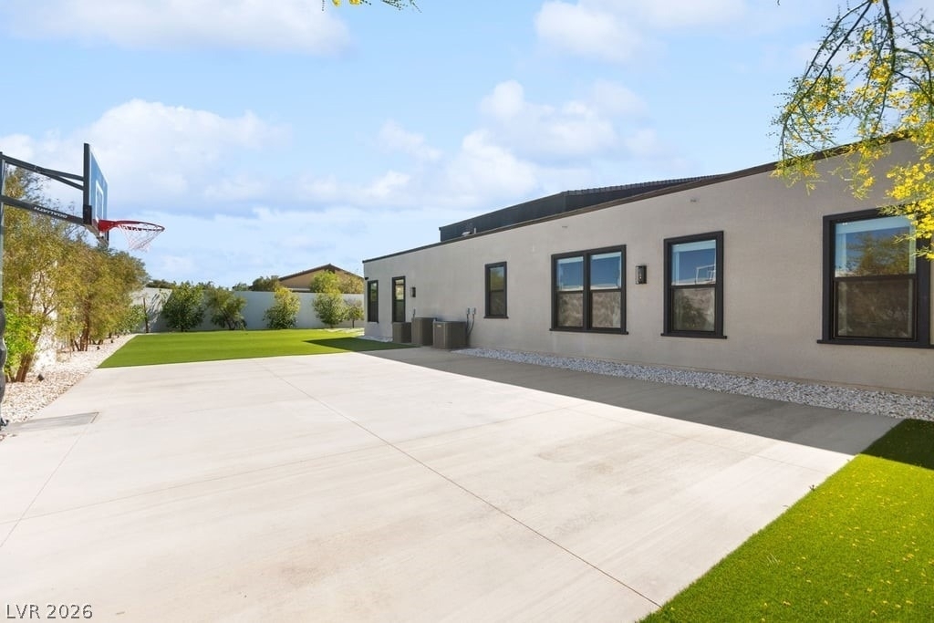 4315 N Dapple Gray Road - Photo 68