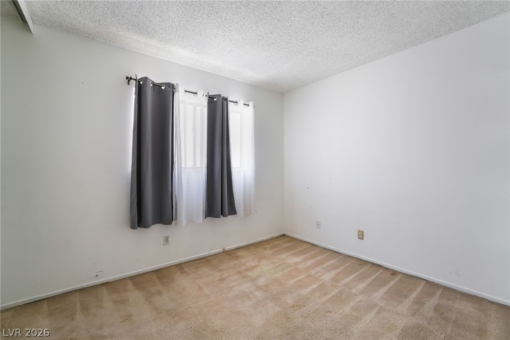 2102 E Russell Road - Photo 17