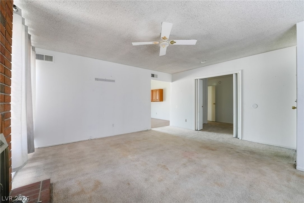 2102 E Russell Road - Photo 4
