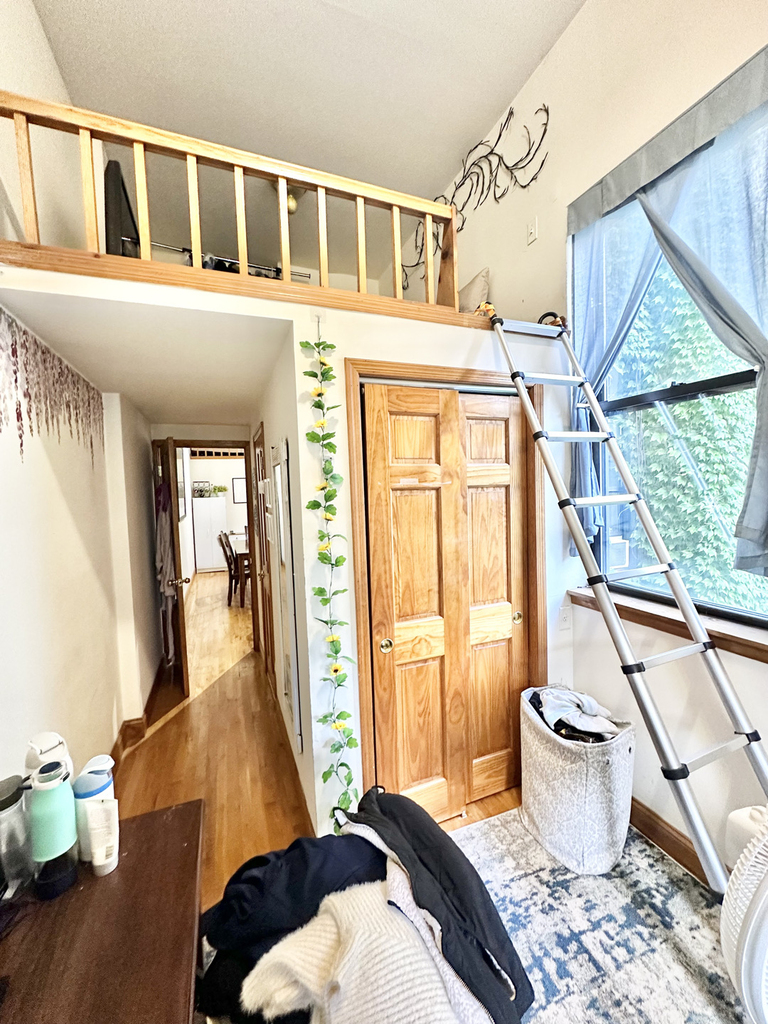 West 87th Street - Photo 5