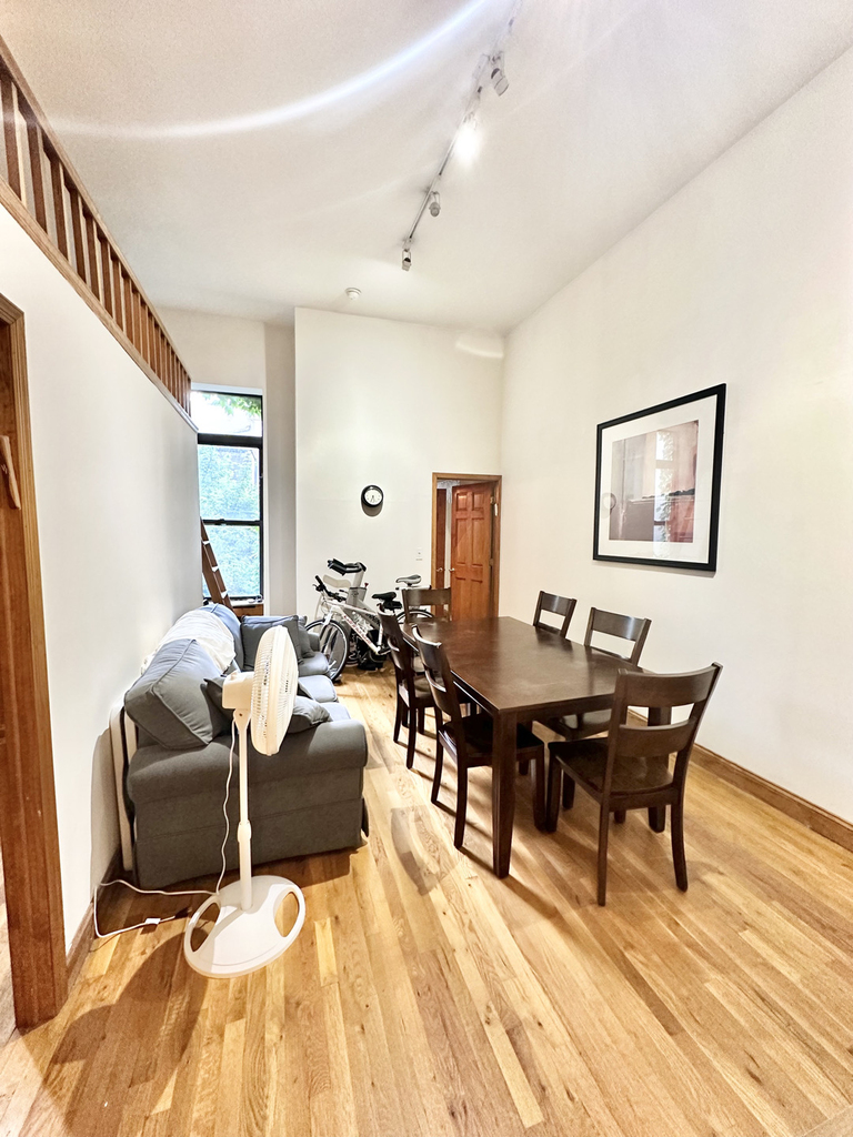 West 87th Street - Photo 1