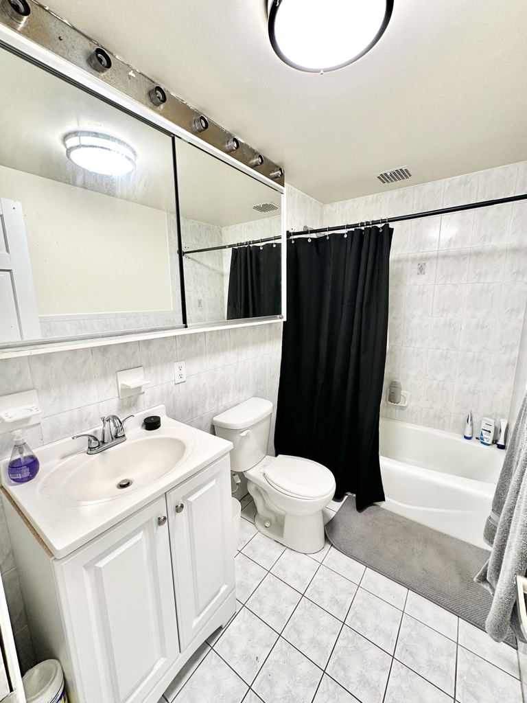 West 87th Street - Photo 7