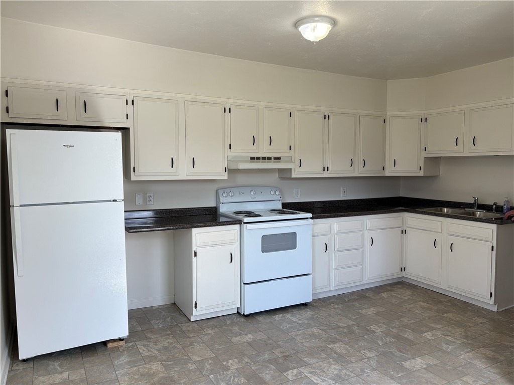 122 W High Street - Photo 3