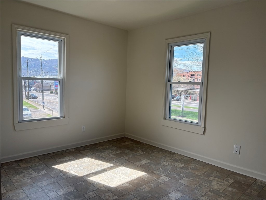 122 W High Street - Photo 5
