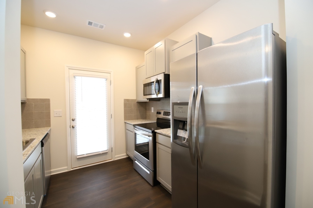 85 Chastain Circle - Photo 17