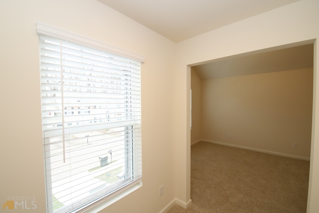 85 Chastain Circle - Photo 11