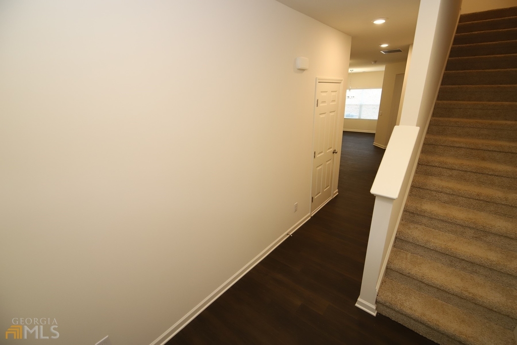 85 Chastain Circle - Photo 6