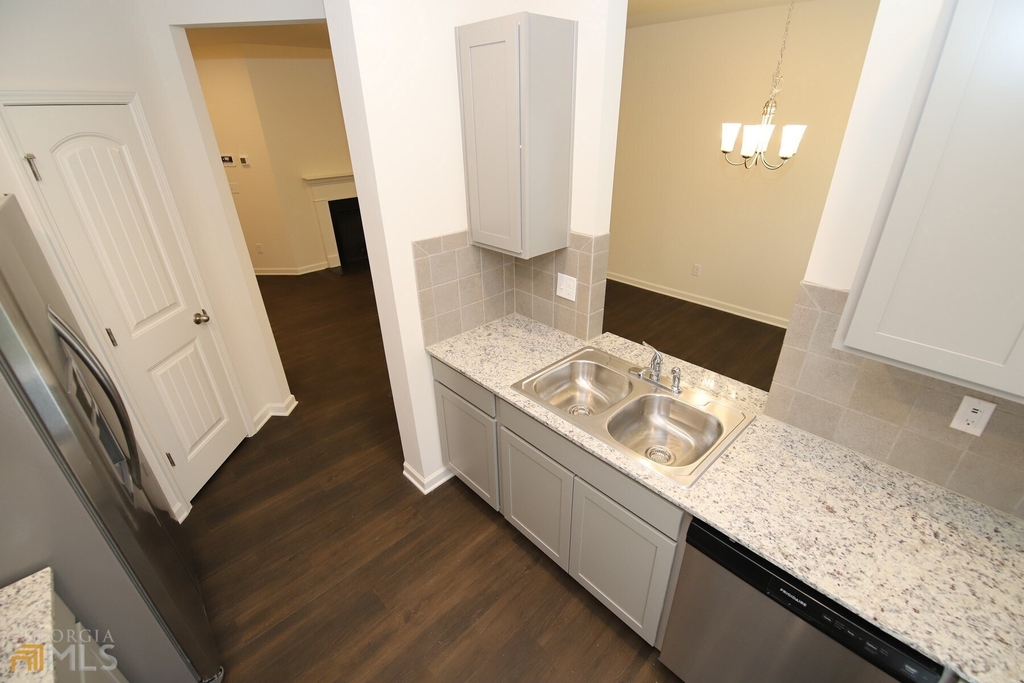 85 Chastain Circle - Photo 18