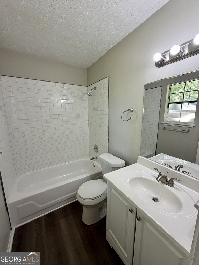 5663 Saint Thomas Drive - Photo 12