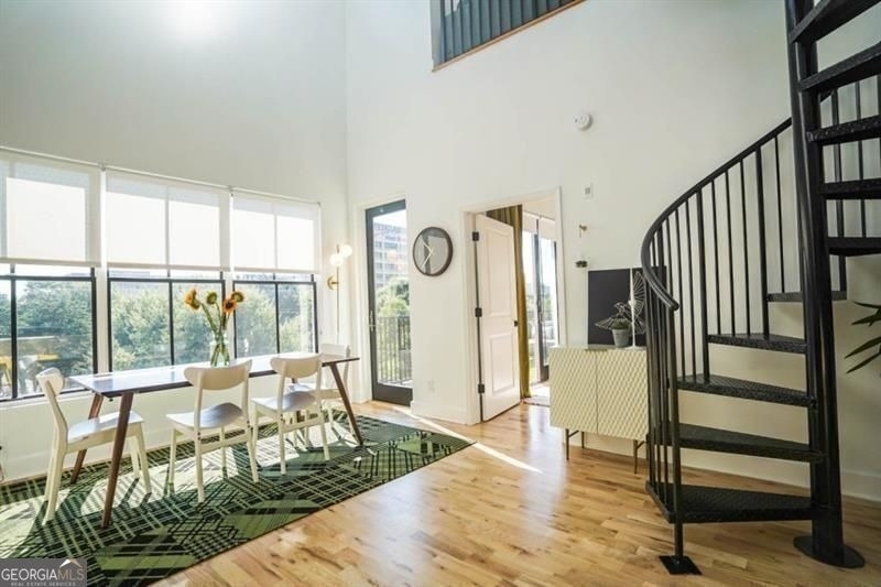 384 Ralph Mcgill Boulevard - Photo 1