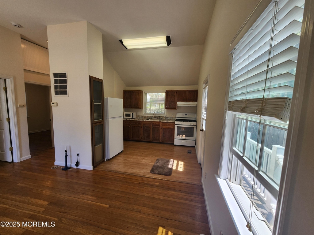 21 Coolidge Drive - Photo 3