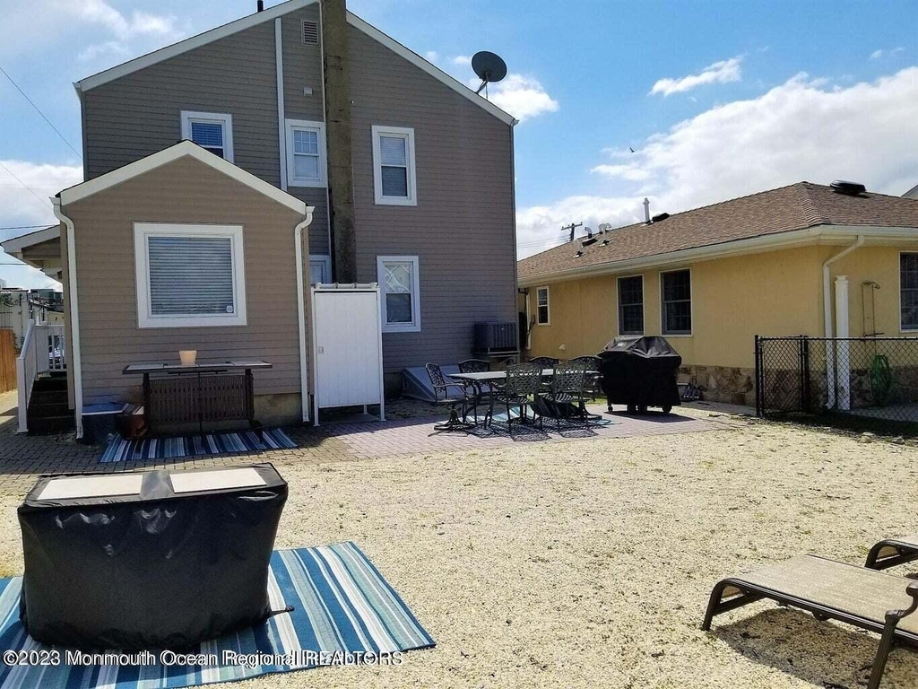 100 18th Avenue - Photo 20