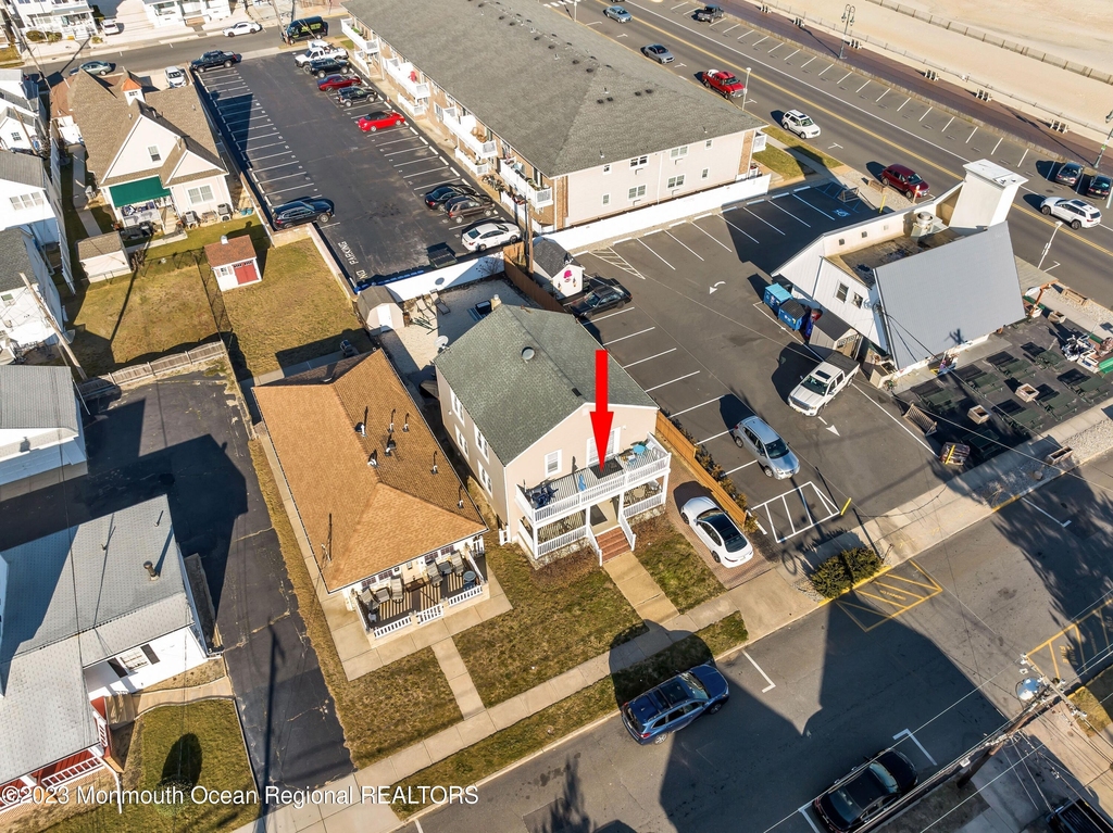 100 18th Avenue - Photo 3