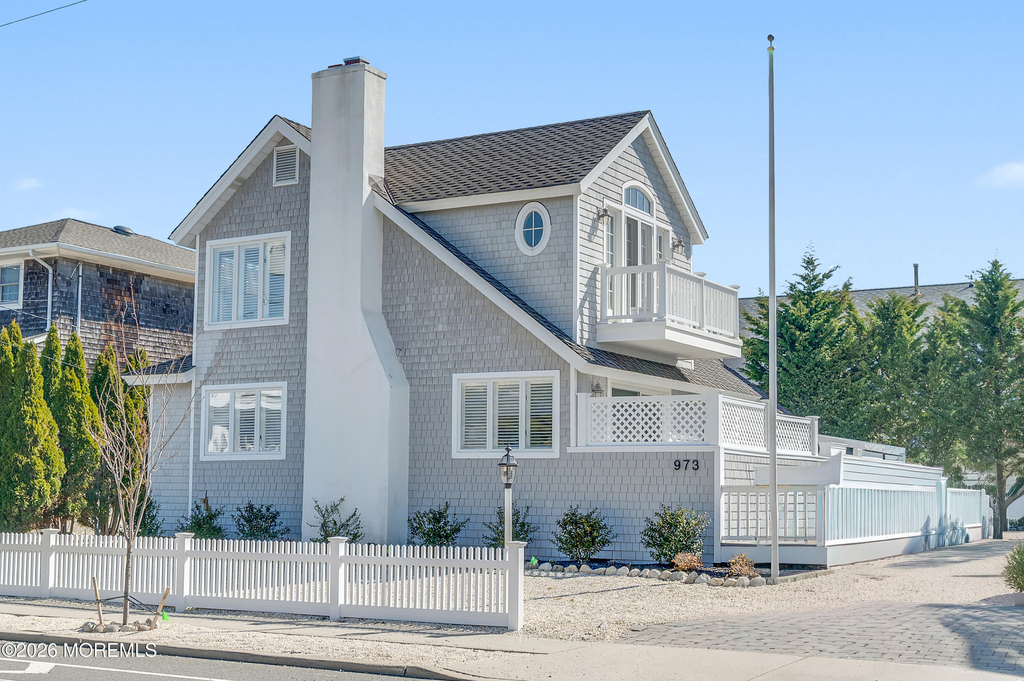 973 Ocean Avenue - Photo 36