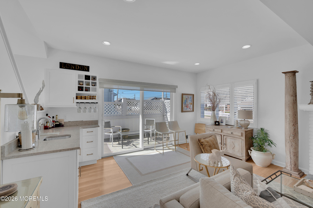 973 Ocean Avenue - Photo 3
